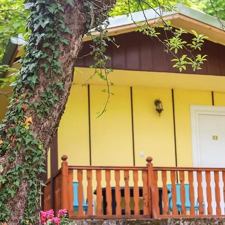 Guest house Bungalow For 2 Or 3 Persons In The Lovely Forest Kamena